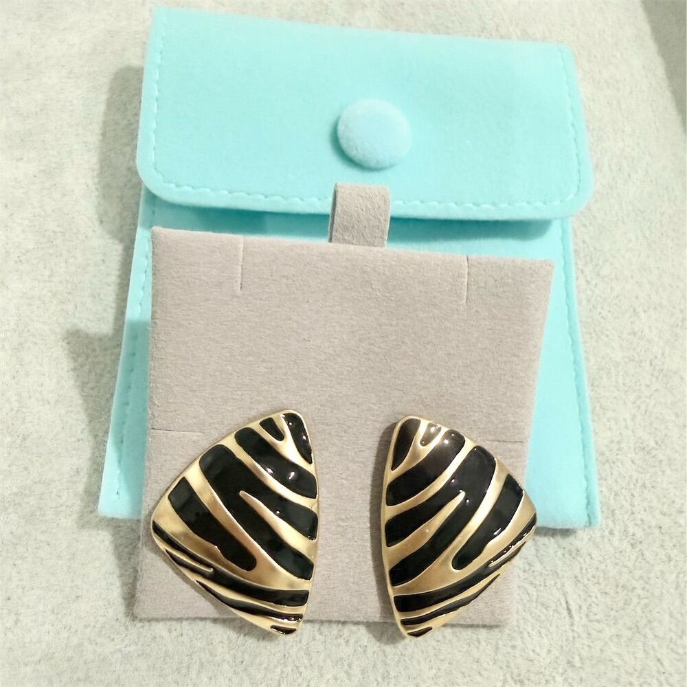 Fashion designer Vintage Zebra Stripe Geometric Stud Earrings Black Gold gift